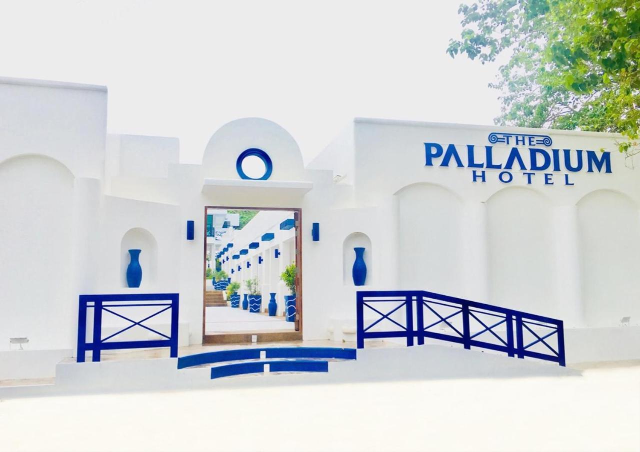 The Palladium Hotel Корон Экстерьер фото